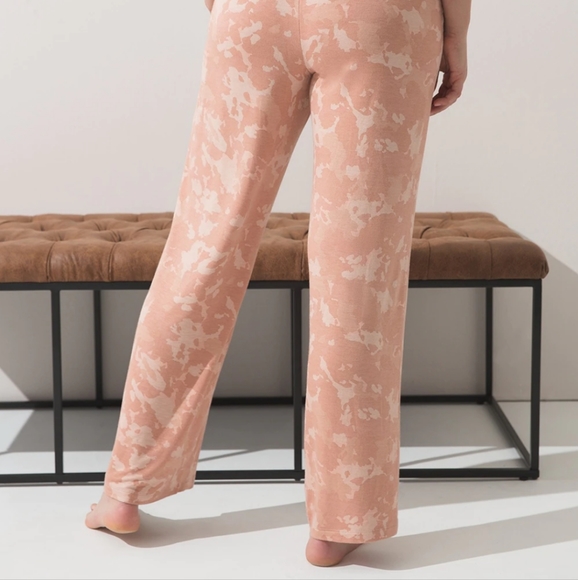 Soma Weekend Lounge Pants NWT - Picture 2 of 4